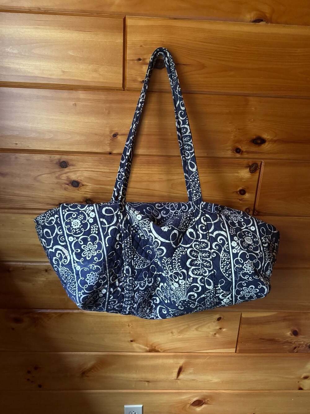 Vinatge Vera Bradley Quilted Cotton Travel Duffel Bag Navy Floral